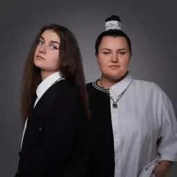 alyona alyona – Teresa & Maria