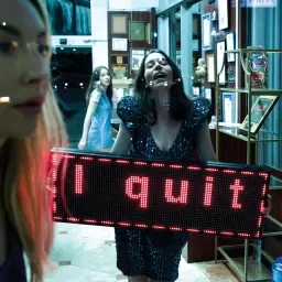 HAIM – Cry